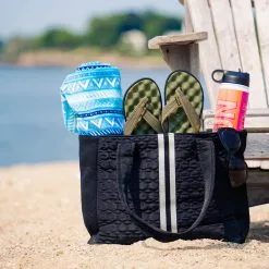 Amelia Tote - Black -goneforarun Sales 2023 FLYTE 04 BLACK BEACH LIFESTYLE