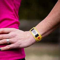 Tech Nylon IDmeBAND Bracelet -goneforarun Sales 2023 tr 19790 LIFESTYLE YELLOW FEMALE 2