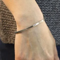 InspireME Cuff Bracelet - Choose Joy -goneforarun Sales 2023 tr 35405 SILVER 6