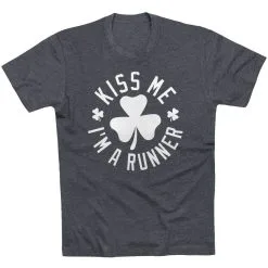 Running Short Sleeve T-Shirt - Kiss Me I Am A Runner Shamrock -goneforarun Sales 2023 tr 38140 CHARCOAL FLAT