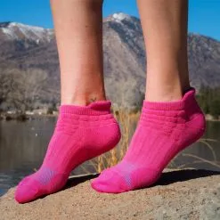 RunTechnology® Performance Socks (Pink) -goneforarun Sales 2023 tr 41960 LIFESTYLE