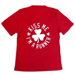 Women's Short Sleeve Tech Tee - Kiss Me I Am A Runner Shamrock -goneforarun Sales 2023 tr 43534 RED MAIN