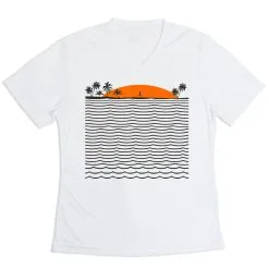 Women's Short Sleeve Tech Tee - Chasing Sunsets