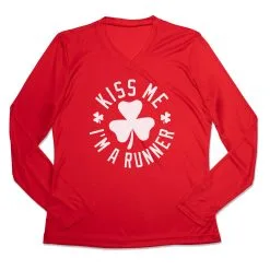 Women's Long Sleeve Tech Tee - Kiss Me I Am A Runner Shamrock -goneforarun Sales 2023 tr 44759 RED MAIN