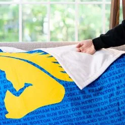 Running Premium Blanket - Boston Running -goneforarun Sales 2023 tr 44929 LIFESTYLE 2